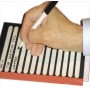 Ghid de mână cu mai multe rânduri pentru scrierea în format A4 pentru persoanele cu deficiențe de vedere